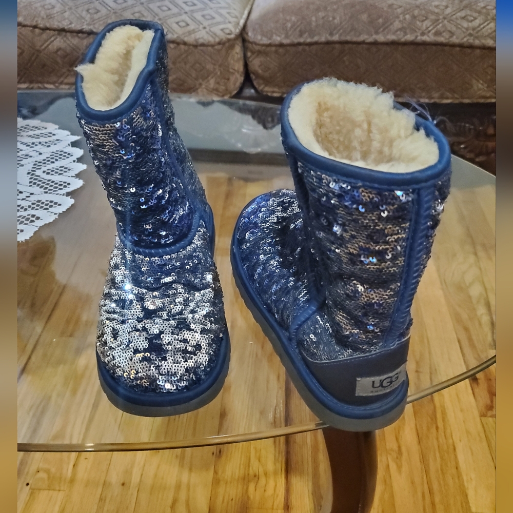 UGG Kids Boots with Silver And Blue